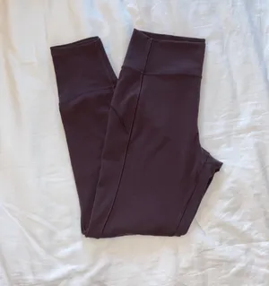 Lululemon Purple Leggings thumbnail 1