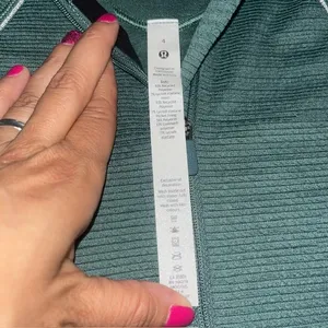 Lululemon‎ Venscape Hooded Balaclava Long Sleeve Quarter Zip Medium Forest 4 thumbnail 11
