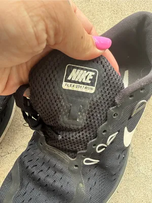 Nike Flex 2017 RN Running Shoes Black White Women’s Size 7 Athletic Sneakers thumbnail 8