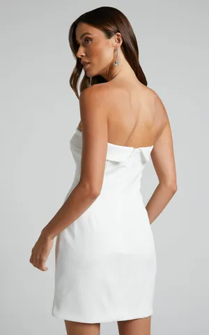 New Showpo Tricia Mini Dress Strapless Foldover Neckline Dress Size Small thumbnail 4