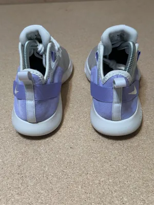 Nike Flex TR 9 Women’s 8.5 Purple Agate Platinum Training Shoes AQ7491-500 thumbnail 3