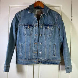 Old‎ Navy Womens Classic Denim Jacket Medium Authentic Wash Blue S Amerians thumbnail 1