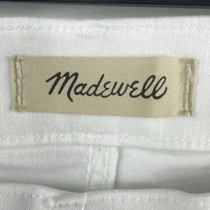 Madewell Mid Rise Kick Out With Magic Pocket White Plus Size thumbnail 9