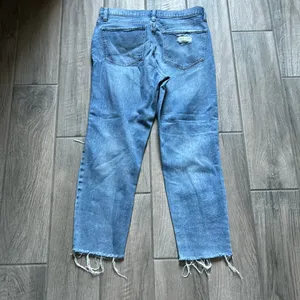 So curvy mom jeans thumbnail 4