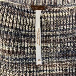 Free People NWOT‎ Mercury Henley Sweater Top Size XS Boho Casual Neutral thumbnail 2