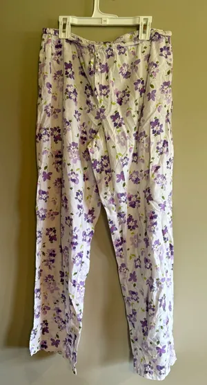 Victoria's Secret Purple Floral Cotton‎ Pajama Pants Small 168710-064 thumbnail 1