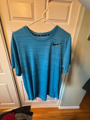 Nike Men’s Dri-Fit Shirt thumbnail 1