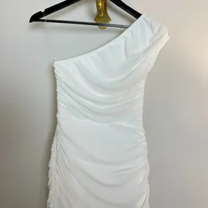 ELLIATT Vienna Ruched One-shoulder Gown in White Size X-Small thumbnail 6