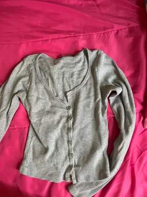 Brandy Melville Zelly Top thumbnail 1