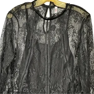 Xhilaration Black Lace Top‎ thumbnail 2