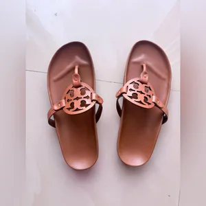 Tory Burch Tan Leather Sandals brown size 9 thumbnail 2