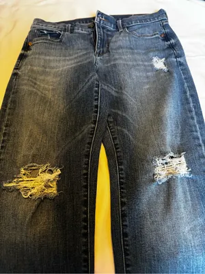 Banana Republic Ladies Medium Blue Straight Jeans thumbnail 2
