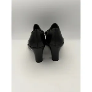Women’s Aerosoles Size 8 Black Leather Ankle Boot Heels thumbnail 4