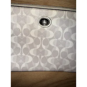 Coach‎ Peyton Dream C Slim Zip Around Wallet Wristlet Gray White Hang Tag G thumbnail 3
