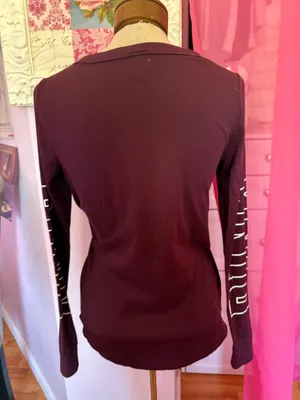 Victoria's Secret PINK Long Sleeve thumbnail 2