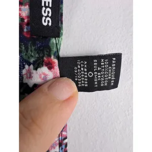 Express 100% Cotton Floral Square Bandana 12” x 12” Navy Multi thumbnail 3