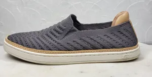 UGG Sammy Chevron Sneakers Womens Size 7 Gray Mesh Stretch Knit Slip On Flats thumbnail 1