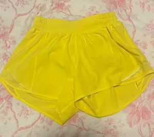 Lululemon Hotty Hot 4" Shorts thumbnail 1