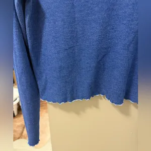 American Eagle Soft & Sexy ribbed long-sleeve v-neck top in blue XL thumbnail 3