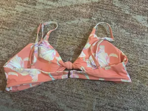 Daisy Dippin’ ’s Bikini Top thumbnail 2