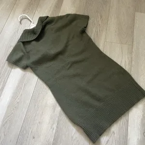 Bebe Y2K Sweater collared rhinestone stud short sleeve knit womens Green small thumbnail 5