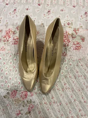 Charles Jourdan Metallic Gold Leather High Heel Pumps thumbnail 2