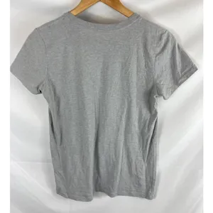 Under Armour Loose Fit Heat gear graphic tshirt size small thumbnail 4