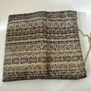 La Je expandable clutch purse thumbnail 4