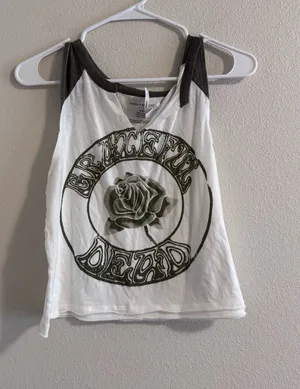NWT American Eagle Outfitters White Tank with Green Graphic Rose thumbnail 1