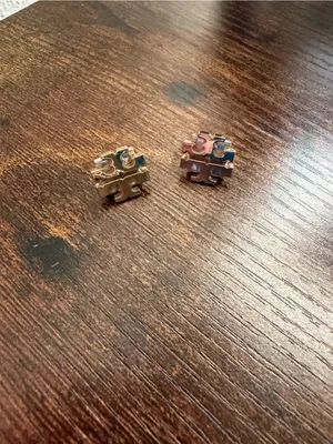 Tory Burch Gold Double-T Logo Stud Earrings thumbnail 2