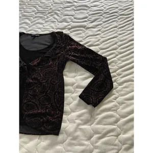 Notations Black Velvet With Red Paisley Top Whimsygoth Dark Romantic Witchy thumbnail 12