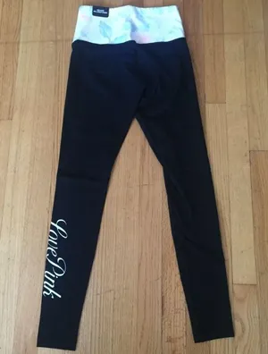 PINK Victoria’s Secret High Wasted Leggings thumbnail 3