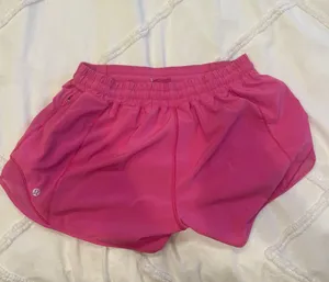 Hotty Hot Shorts 4” Sonic Pink thumbnail 3