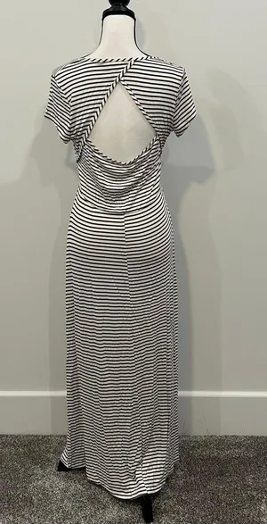 Olivia Rae Striped Maxi Dress thumbnail 3