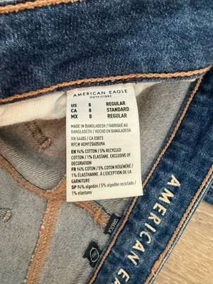 American Eagle Jeans Mom thumbnail 3