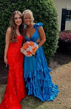 Sherri Hill Prom Dress thumbnail 3