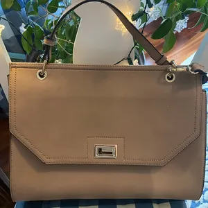 Kelly & Katie Handbag. NWOT thumbnail 1
