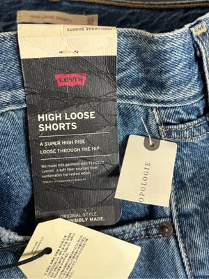 Anthropologie Levi's High Loose Shorts size 32 NWT thumbnail 4