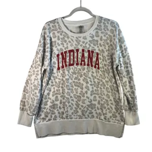 Gameday Couture Indiana Hoosiers Leopard Print Sweatshirt Gray‎ White Large NCAA thumbnail 1