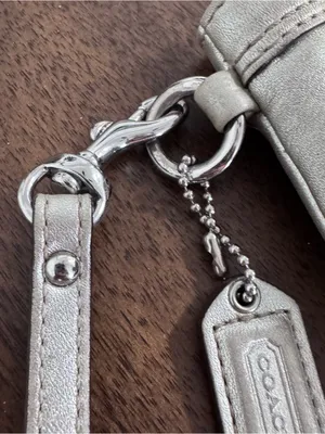 Coach Silver Pleated Leather Small Wristlet thumbnail 9