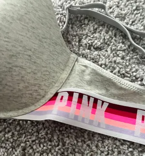 Victoria's Secret PINK Bra thumbnail 3