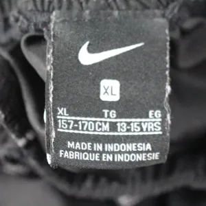 NIKE thumbnail 5