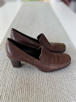 Franco Sarto Brown Leather 90s Minimalist Block Heel Loafers Size 8 thumbnail 3