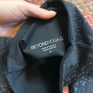 Beyond Yoga Alloy Black Splatter Spandex Athletic Leggings Ombre High Rise thumbnail 2