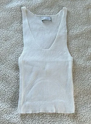 Urban Outfitters Tank Top Size S thumbnail 1