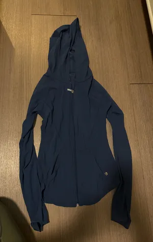 Workout zip-up thumbnail 1