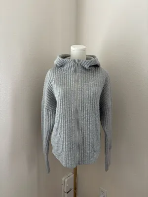 Gap Fit Jacquard Quilted Oversized Full-Zip Hoodie thumbnail 6