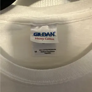 Gildan White Heavy Cotton T-Shirt thumbnail 2
