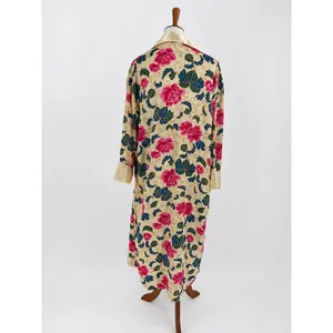 Vintage Victoria’s Secret Gold Label Floral Satin Like Kimono Robe Size Small thumbnail 3