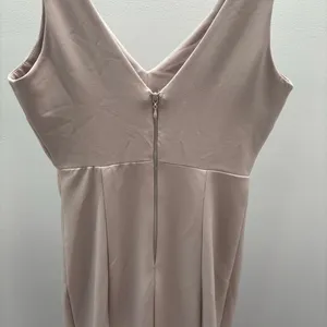 Show Me Your Mumu Neutral Beige V-Neck Trumpet Gown thumbnail 7